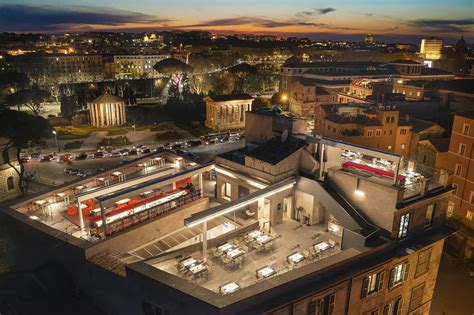 inaugurazione albero fendi roma|Riapre Rhinoceros, una delle più belle terrazze di Roma.